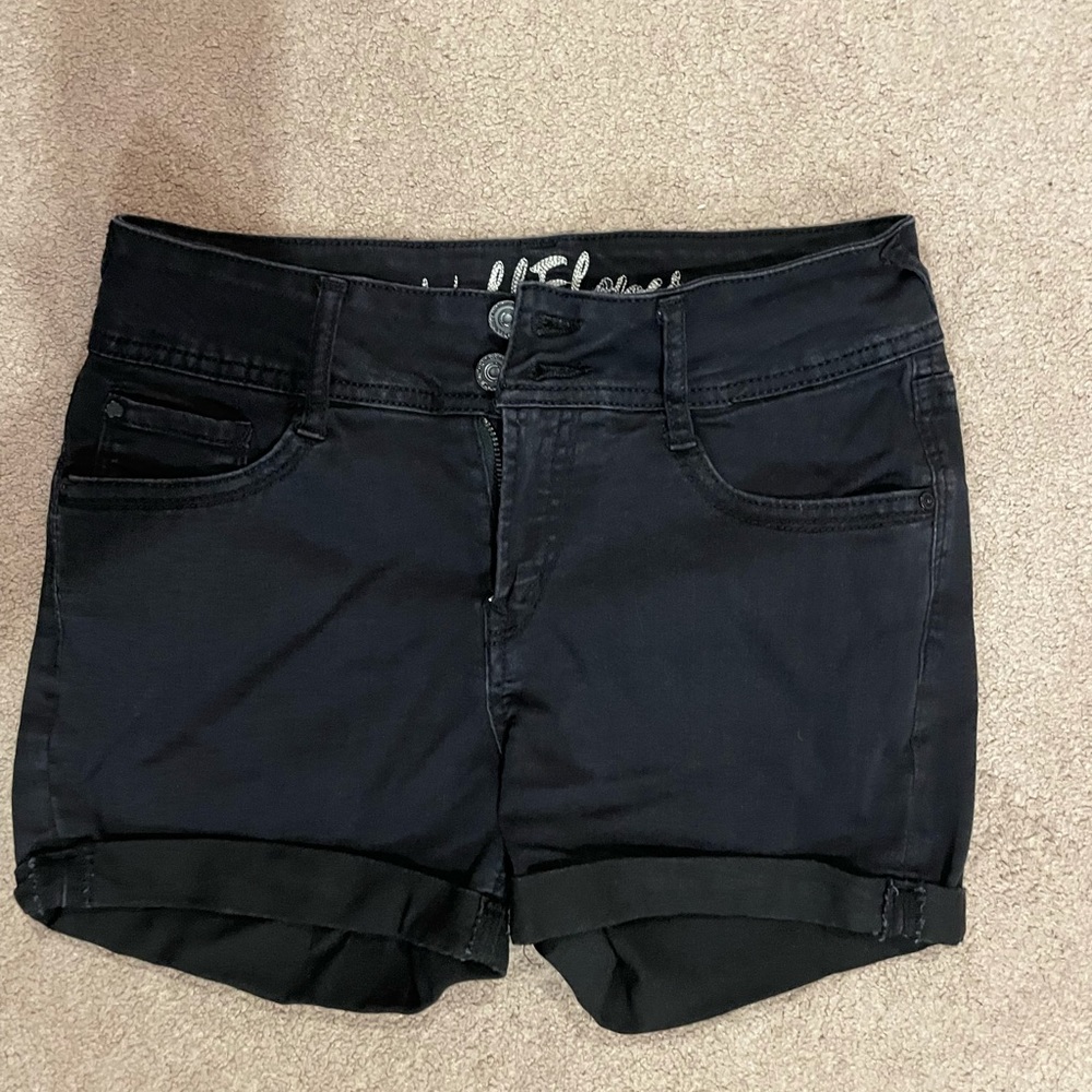 Black 3 inch shorts